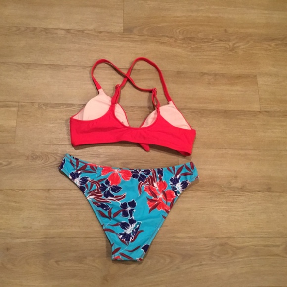 Women's Red Floral Bikini Bathing Suit - Picture 6 of 7